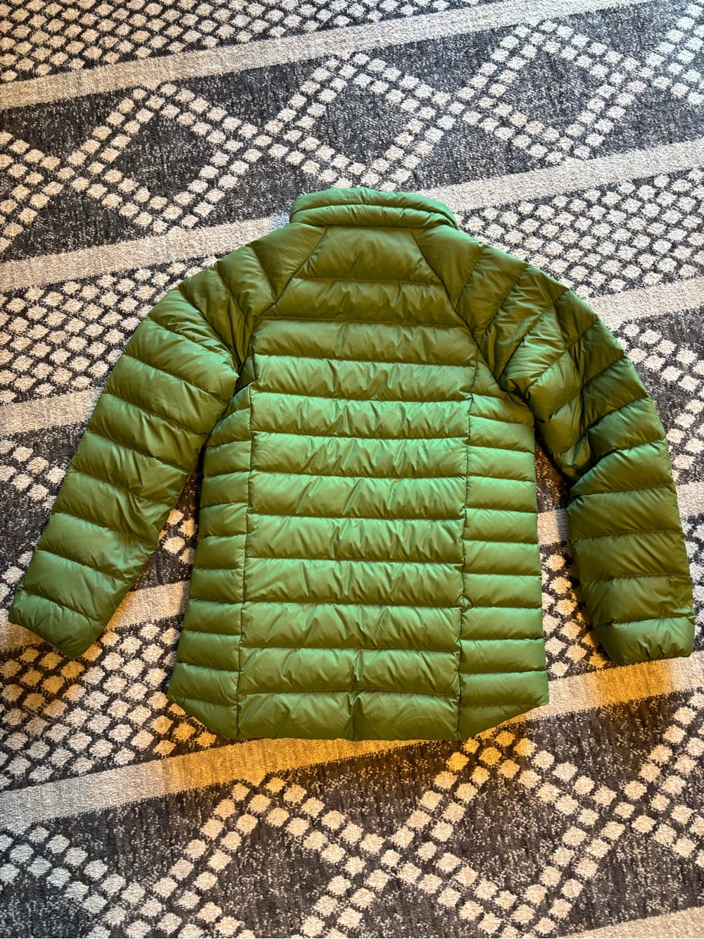 Patagonia Kids Drop Tail Down Sweater Jacket - Picture 3 of 7